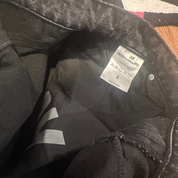 Curve Jeans x Kody Phillips - Black - Size 38 - Used - Picture 9 of 14